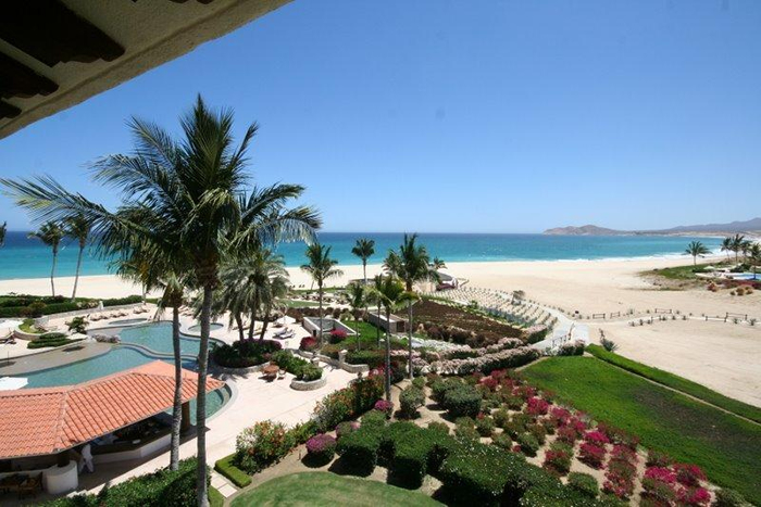 Beachfront condo for sale Los Cabos